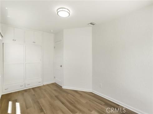 611 W Walnut Avenue, Orange, CA