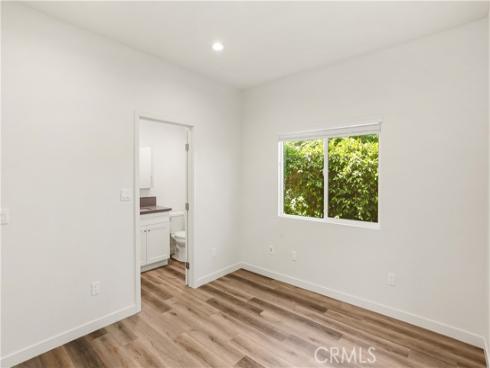 611 W Walnut Avenue, Orange, CA