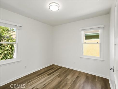 611 W Walnut Avenue, Orange, CA