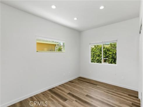 611 W Walnut Avenue, Orange, CA