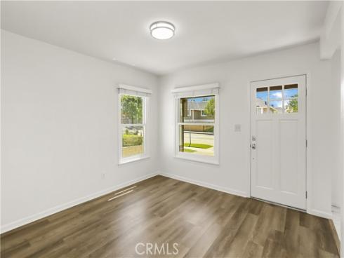 611 W Walnut Avenue, Orange, CA