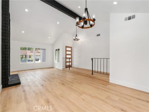 146 N Quail Lane, Orange, CA