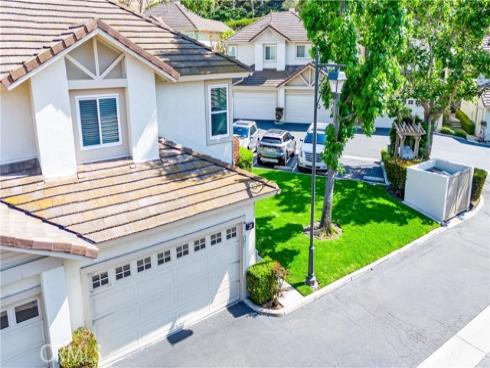 5847 E Rocking Horse 21 Way, Orange, CA