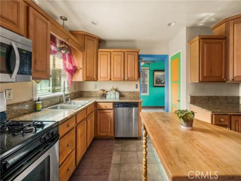 950 N Laurel Drive, Orange, CA