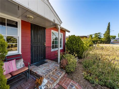 950 N Laurel Drive, Orange, CA