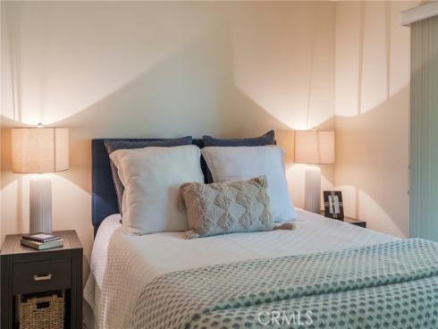 700 E Lake 13 Drive, Orange, CA