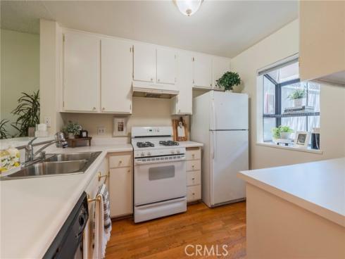 700 E Lake 13 Drive, Orange, CA