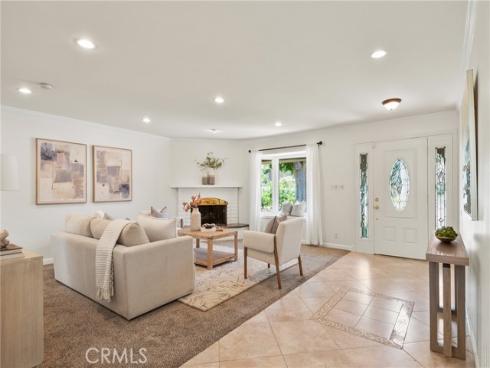 1525 E Baldwin Avenue, Orange, CA