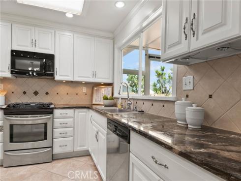 1525 E Baldwin Avenue, Orange, CA