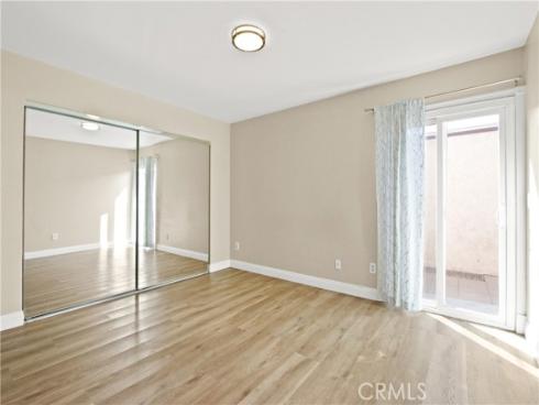 700 W La Veta T5 Avenue, Orange, CA