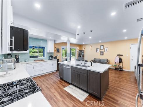 1864 N Shattuck Place, Orange, CA