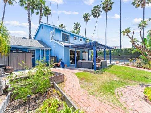 1864 N Shattuck Place, Orange, CA