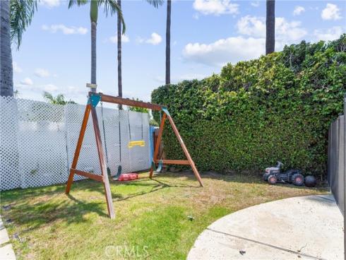 1864 N Shattuck Place, Orange, CA