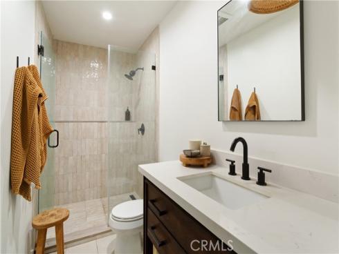 2136 E Jackson Avenue, Orange, CA