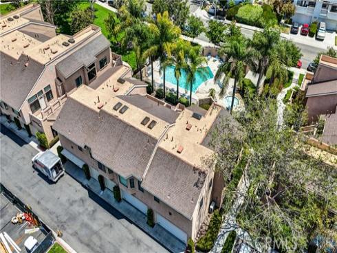 5722 E Stillwater 35 Avenue, Orange, CA