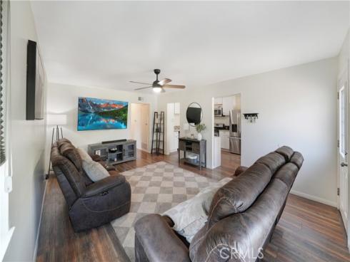 338 E Palmdale 4 Avenue, Orange, CA