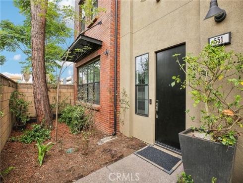 551 W Maple Avenue, Orange, CA