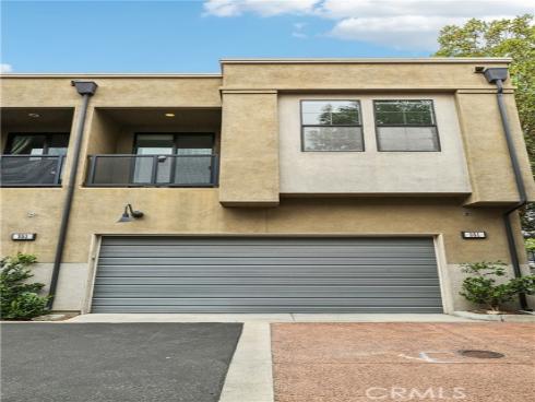 551 W Maple Avenue, Orange, CA