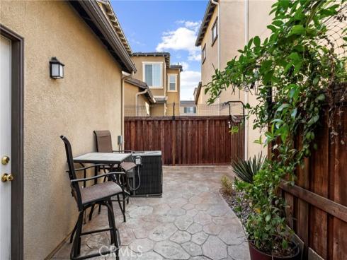 341 W Pebble Creek Lane, Orange, CA