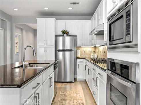 341 W Pebble Creek Lane, Orange, CA