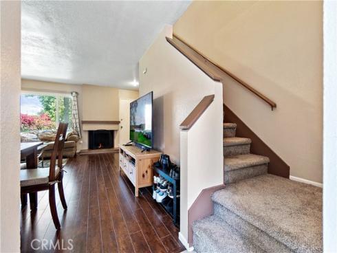 101 W Riverdale 23 Avenue, Orange, CA