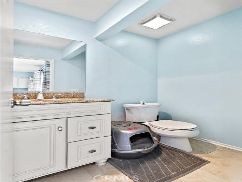 101 W Riverdale 23 Avenue, Orange, CA