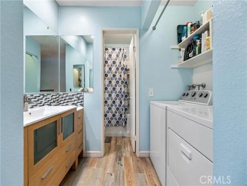 101 W Riverdale 23 Avenue, Orange, CA