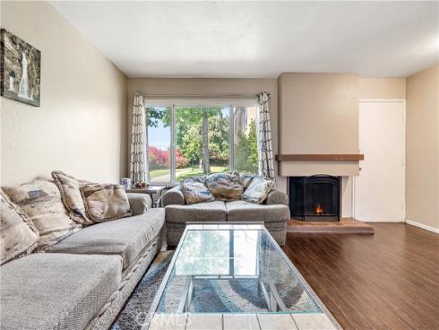 101 W Riverdale 23 Avenue, Orange, CA