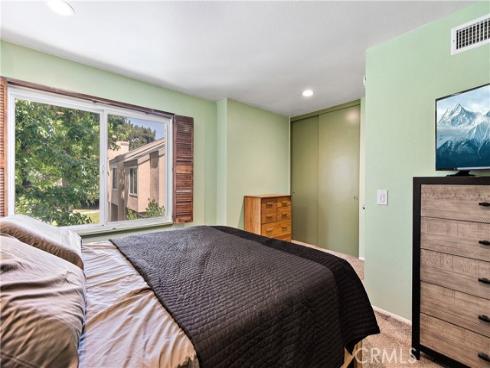 101 W Riverdale 23 Avenue, Orange, CA