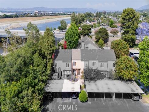 101 W Riverdale 23 Avenue, Orange, CA