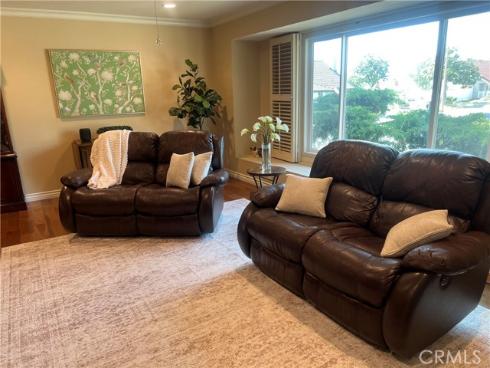 2902 E Trenton , Orange, CA