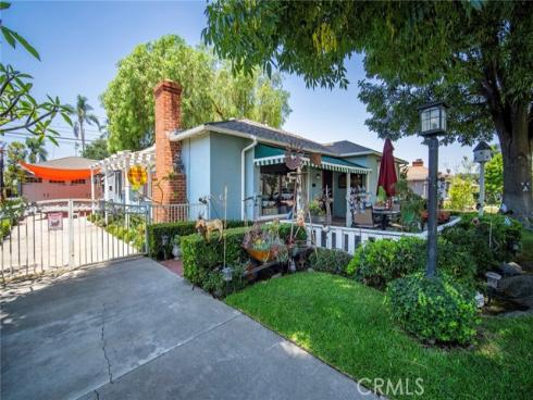 132 N Jewell Place, Orange, CA