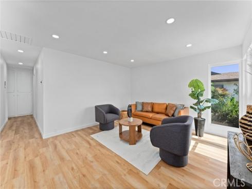 1800 E Heim 25 Avenue, Orange, CA