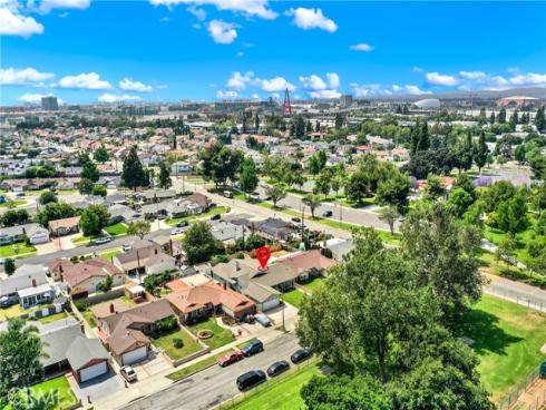 374 N Elm Street, Orange, CA