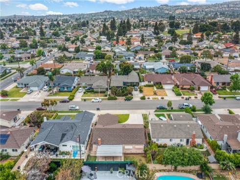 2534 E Hoover Ave , Orange, CA