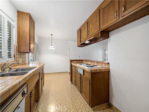 2534 E Hoover Ave , Orange, CA