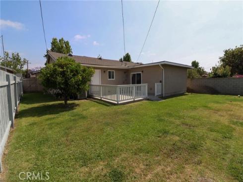 425 E Wilson Avenue, Orange, CA