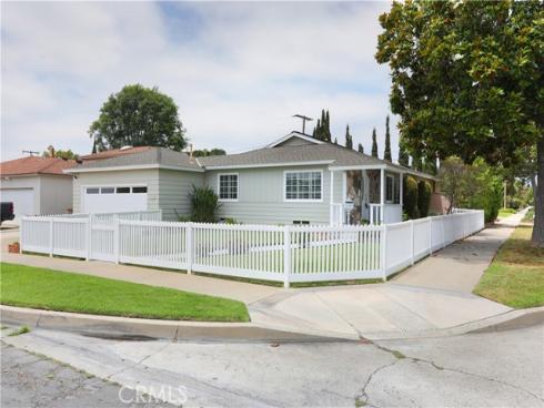 1241 E Mayfair Avenue, Orange, CA