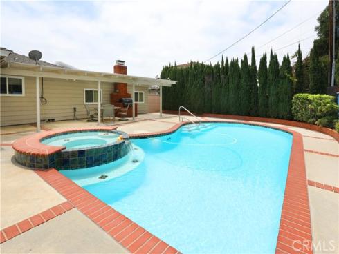 1241 E Mayfair Avenue, Orange, CA