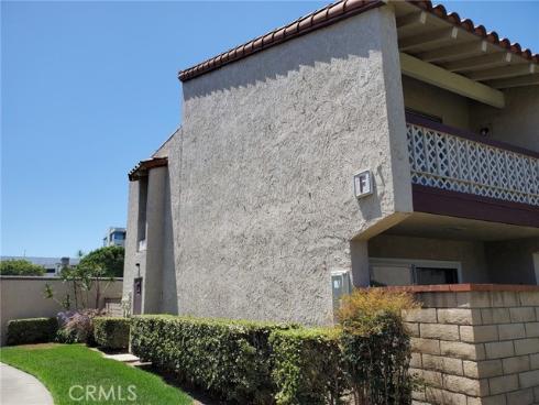 700 W La Veta  F2  Avenue, Orange, CA
