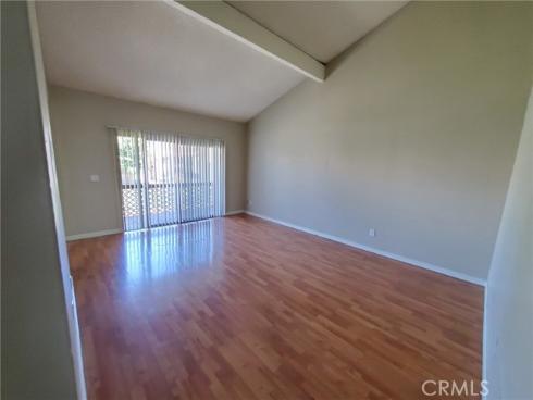 700 W La Veta  F2  Avenue, Orange, CA