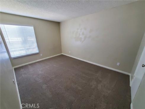 700 W La Veta  F2  Avenue, Orange, CA