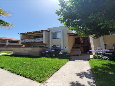 700 W La Veta  F2  Avenue, Orange, CA