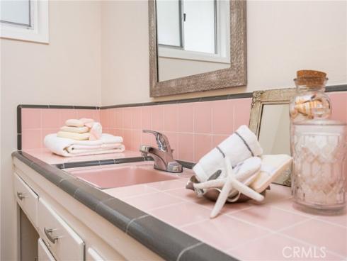 1901 W Almond Avenue, Orange, CA