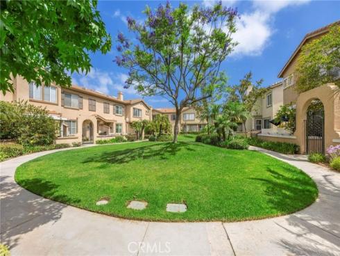 448 N Londonderry  D  Lane, Orange, CA