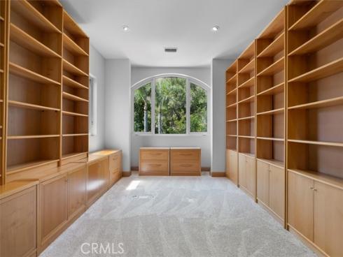 6945 E Hidden Oaks Lane, Orange, CA