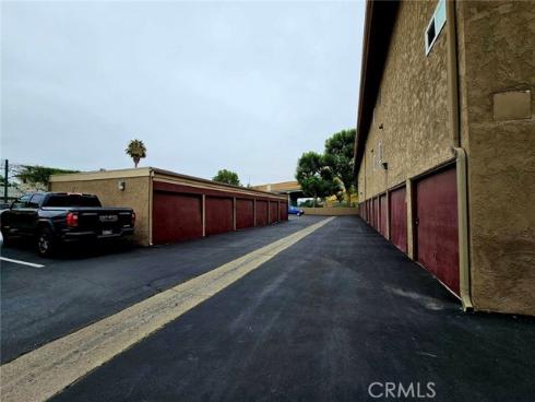 611  La Veta Park  CI228  Circle, Orange, CA