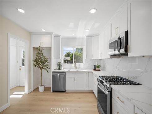 360 S Greengrove   Drive, Orange, CA