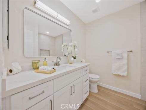 336 E Briardale  3  Avenue, Orange, CA