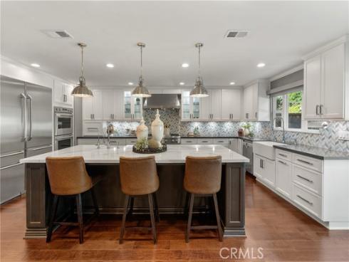 861 N. Red Robin StreetN